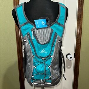 SKL sports hydration pack